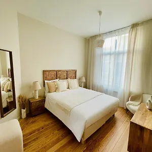 Appartement Chaleureux Petit, Luik